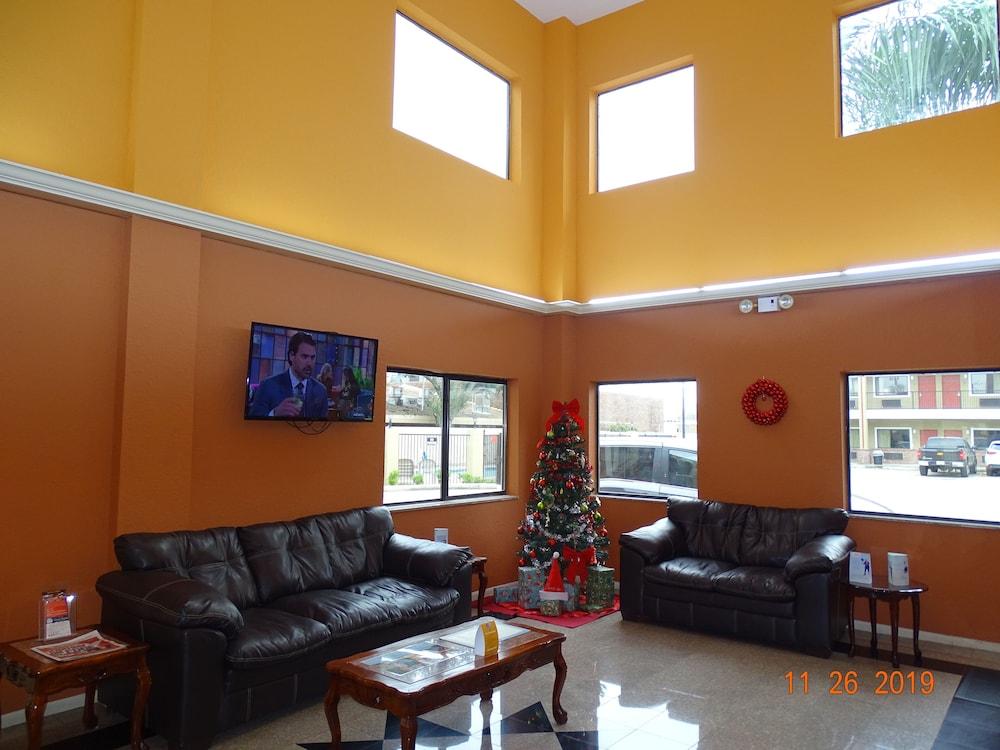 Super 8 By Wyndham Houston/Brookhollow Nw Extérieur photo